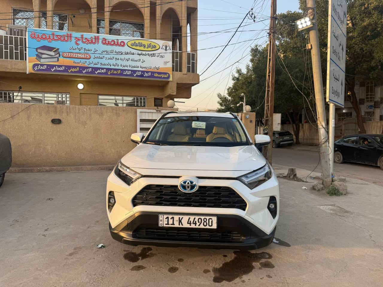 السلام عليكم راف فور للبيع موديل 2024 هايبرد وكاله عبد الطيف جميل ياباني اصل مكفوله كفاله عامه ماشيه 7000 بعده أخت زيرو فول مواصفات فتحه بصمه فور ويل المكان بغداد الدوره رقمي ***********
