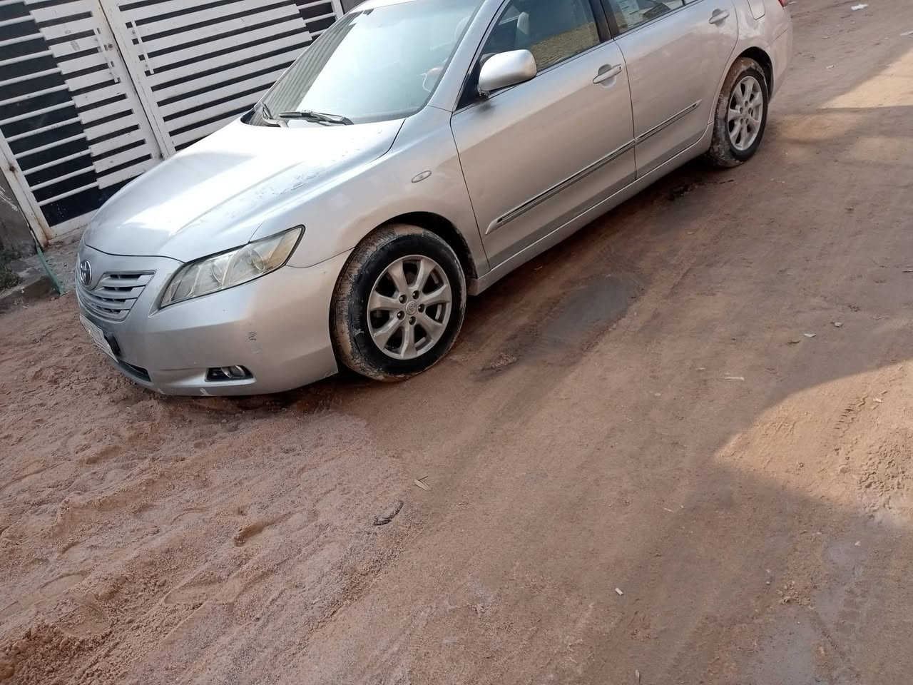 السلام عليكم كامري 2007وارد خليجي 4سلندر السياره جاهزه على اخر حبايه تخم تأير. محرك كير حداديه تبريد تدفئه كهربائيات كولشي بيه شغال مكفوله من ضربه بيه صبغ اثر جراد فقط اني صبغ ومصور قبل لا صبغ سياره بلاديه ونظيفه كلش يشهد الله مال جناي السعر 88 عنواني نجف حي النداء *********** سنويه 27 رقم مميز
