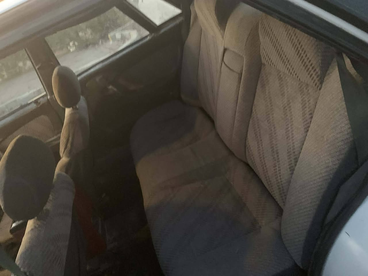 سلام عليكم من رخصت صاحب الكروب
دايو اسبرو موديل 96 
رقم بغداد دولي تحويل ثاني يوم 
محرك مسكر كير عادي 
بيها خيط بخار 
حداديه نضيفه تخم تاير نضيف 
سعر 30
رقم الهاتف ***********
