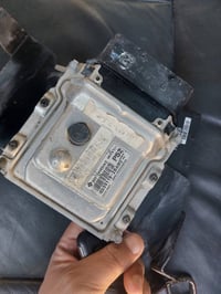 عقلين • خليجي • تواصل عالخاص