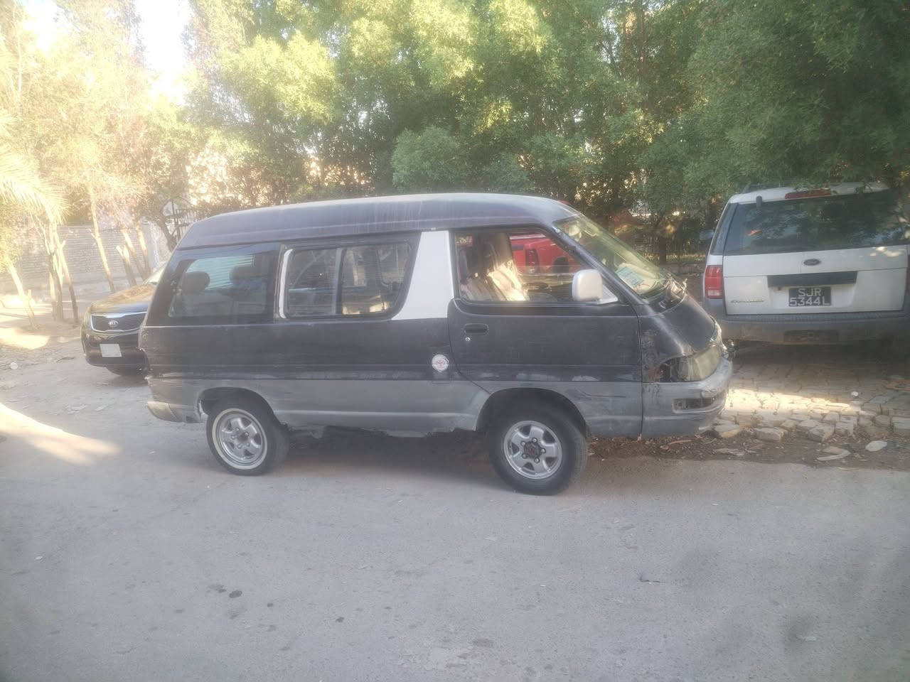 السلام عليكم  تيوتا فاره رقم نجف تحويل محرك ونجي مجاول السياره شغاله كامله بيه خياسات كير اكسل محرك بي لاستيك ولف مكاني بغدادالحسينيه *********** السعر ١٣ وبيهه مجال
