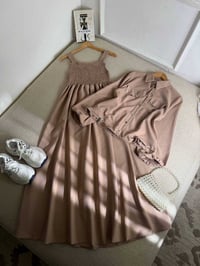 فستان • خامة دبي • مقاسات ٣٨-٤٨