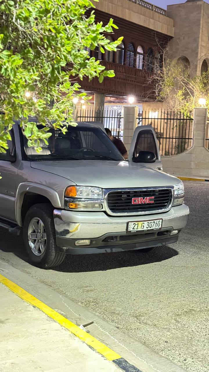 ‎السلام عليكم 
‎جمسي ٢٠٠٤
‎كامره وشاشة وغرفتهة نظيفه جلد 
‎السيارة كامله مكمله ماناقصه شي
‎توني مبدل حدادة ودبلات امامي خلفي وربل بدي 
‎فانات بلادية
‎نوزلات وبلكات ومجاول جدد
‎ادامة كامله
‎جعمقه جديدة وجبن هم مبدلهن 
‎كير شرط تو مسويلة ادامة
‎واكسل جديد مبدلة
‎وتخم تاير جديد 
‎رولات كلهن جدد
‎كهربائيات كلهة شغالة 
‎تبريد ثلج 
‎السيارة بيهة جراد بالقمارة وبيبان لخلفيه 
‎سونارهة بالمنشور 
‎ولباقي شوف العين 
‎رقم سليمانية الدولي 
‎سنوية مامنتيهة والهزة منتهية
‎راعيه بالبصرة شرط تحويل مايسوي وكاله
‎١٤٠ رايدهة بيهة مجال قليل
‎*********** البصرة, العراق
