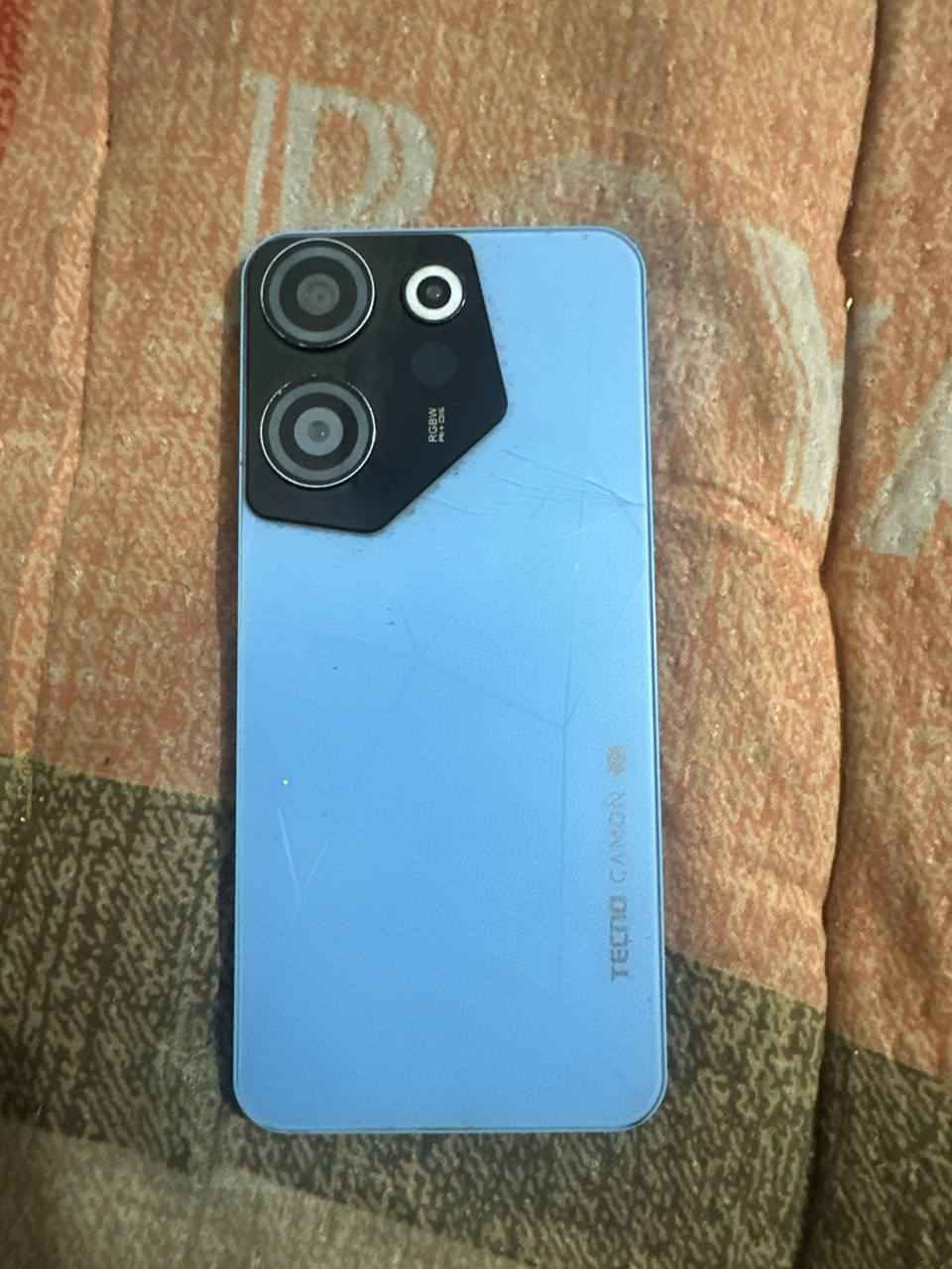 سلام عليكم تلفون صيني وليس اصلي سعره 50قفل شغال شوفت عينك Singapore


**إذا كنت صاحب هذا الإعلان وتريد حذفه لأي سبب، رجاءا أرسل رسالة إلى الدعم الفني**