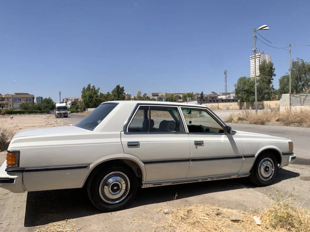 بەناوی خوای گەورە سوپر کراون مۆدیل 1982گیرمکینە بەشەرت لەسەرساغەی بۆیاخ عام بی لیدان بەشەرت سنەوی هەزەی نویە تا2028چرکەی تیانیە سیارەکە هەموو گیانی بەشەرت رەقەمی خاوەنی ***********سحری70محاملە أربيل, العراق
