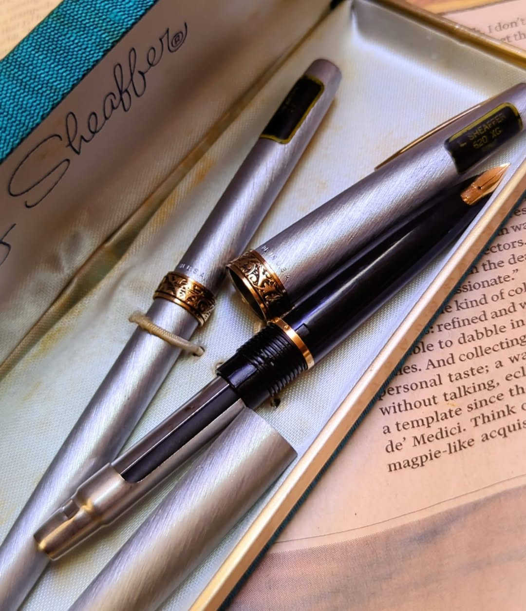 السلام عليكم
لعشاق التميز والاناقه
سيت شيفر ليدي بدن فضة نبلة ذهب 14 قيراط
بلد الصنع : امريكي
الحالة : غير مستخدم نهائيا و بالعلبة الاصلية
البدن : معدن تغليف فضة سميك الحلقة الوسطية تغليف ذهب ١٨ قيراط
النبلة : ذهب ١٤ قيراط
السعر : 250،000 دينار مع علبة حبر 50 مل هدية و علبة قلم اضافية


**إذا كنت صاحب هذا الإعلان وتريد حذفه لأي سبب، رجاءا أرسل رسالة إلى الدعم الفني**