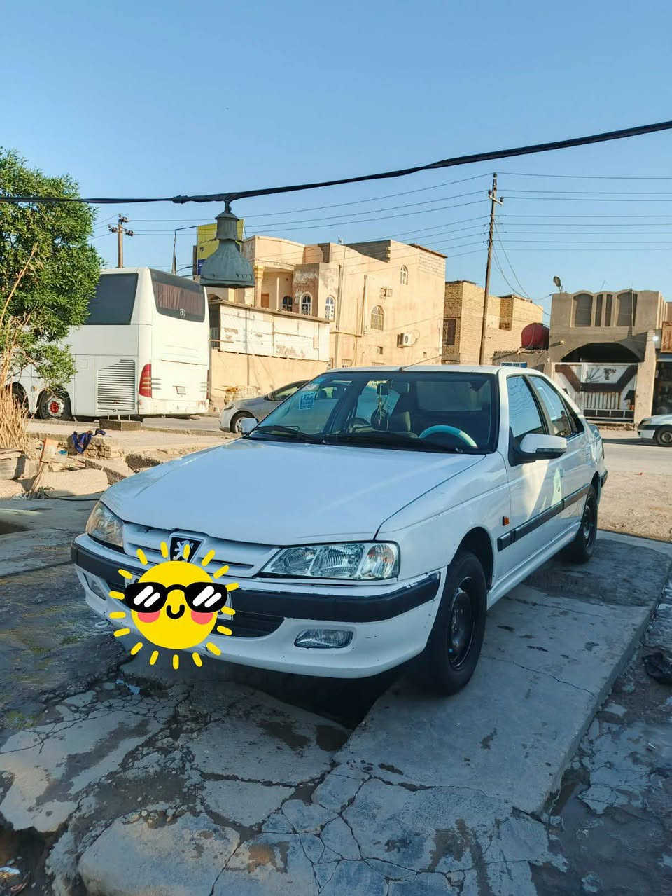 السلام عليكم بيجو مديل 15
مكفوله كير ومحرك وتبريد وكشر بس الجاملغ رجعت علي ستوته بس زلغ ومكحل ومعمره الهلال ما عده هذني والباقي كفاله 
رقم انكليزي بصره امداور ثاني يوم 
مكينه لا تنقصي ولا تبخير وتبريد خير من الله ثلج السياره اتخبل 
تخم تايرات(4) جدد بالكارتون توني شادهن حداديه توني امكملها السياره 
دواخل جديد دوشمه جديده 
سستم سماعات جدد بالكارتون
مكاني ناصريه قضاء الغراف 
كهربائيات كلها شغاله اليت ناصي اصفر العالي زنون الصلي شرط نهار 
***********واتساب
السعر 50وبيها مجال تجي وتشوف وتقتنع وبيك خير وتدلل تشلع ايعوني
