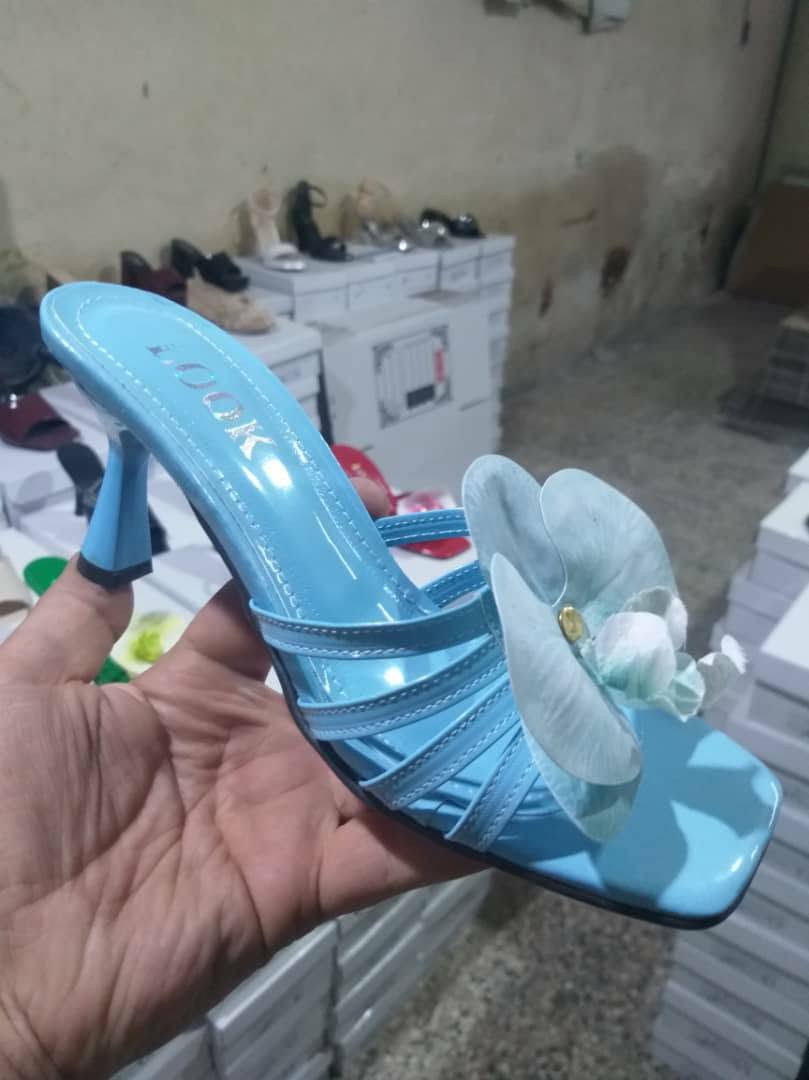 احذية Lookسوريا حلب كافه اصناف نسائية  التوصل عل وتس اب 00963962087060


**إذا كنت صاحب هذا الإعلان وتريد حذفه لأي سبب، رجاءا أرسل رسالة إلى الدعم الفني**