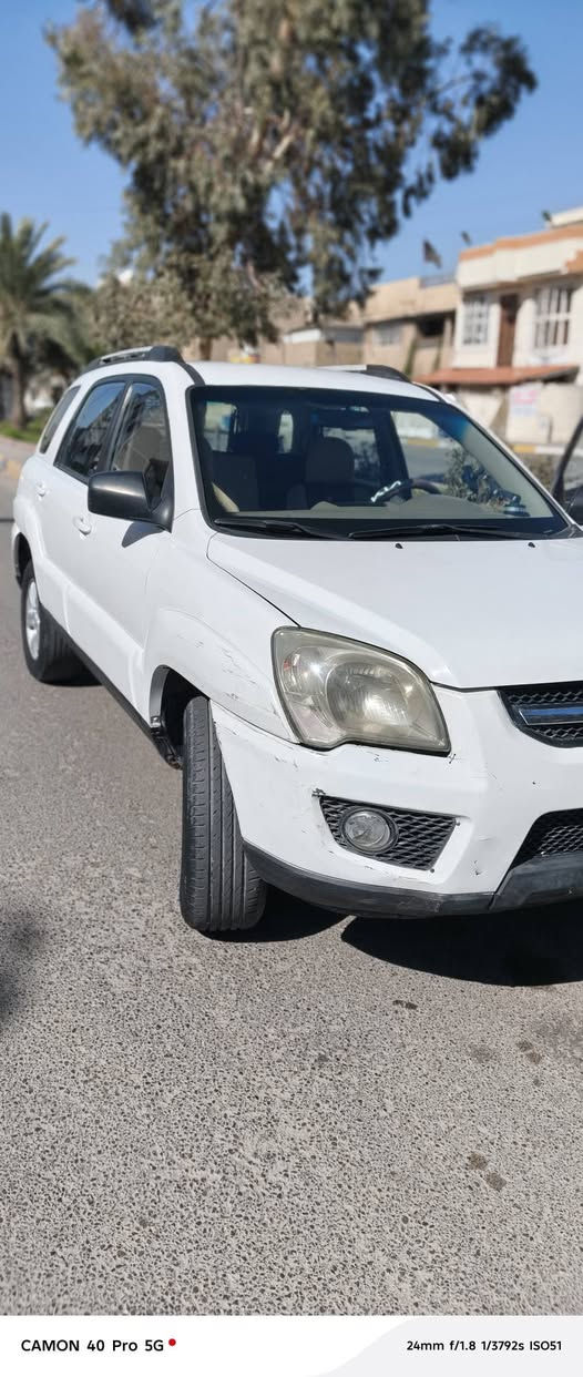 سلام عليكم للبيع
سبورتج 2009 خليجي  

كير محرك تبريد نضيفات كل نقص مابيه 

حداديه تخم تاير نضيفات

رقم بغداد تحويل ثاني يوم 

شادله محرك جدييد 

السياره بدون صبغ فقط دعاميات 

منضومه الماء جديده

مسويله ادامامه كامله سياره بلاديه

بيه طخه بل بل صندوق

مكاني بغداد شارع فلسطين

السعر 120ورقه بيه مجال بسيط 

*********** وتساب
