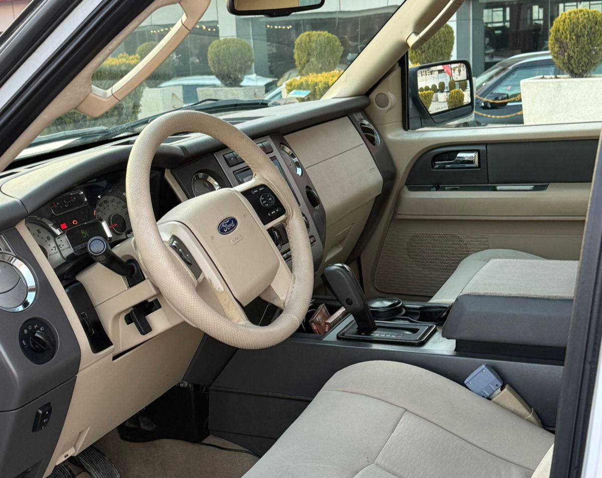 فۆرد اکسپدیشن 2013
سڵاید  دەبل اکلس
ناو زەرد
سفری شەریکەی نیڤا XlT
شاشە و حاسە
بێ بۆیاخ 
مەکینەی نەکراوە
زۆر تازە و بێ کێشە
تازەیە
صەوتی دیجیتاڵ و هەموو شتێکی بەشەرت
هەیچ نوقسانی و خەلەلێکی تێدا نیە 
هەموو شتێکی تازەیە
زۆر بێ مەسرەفە

سعر لە کۆمێنت داوابکە ڕاستەخۆ بۆت دیت 📩 

هەموو شتێکی بەشەرت 
4 تایەی تازە
ڕۆن و فلتەر و سێرڤس کراوە

ژمارەی خاوەنی 
***********
