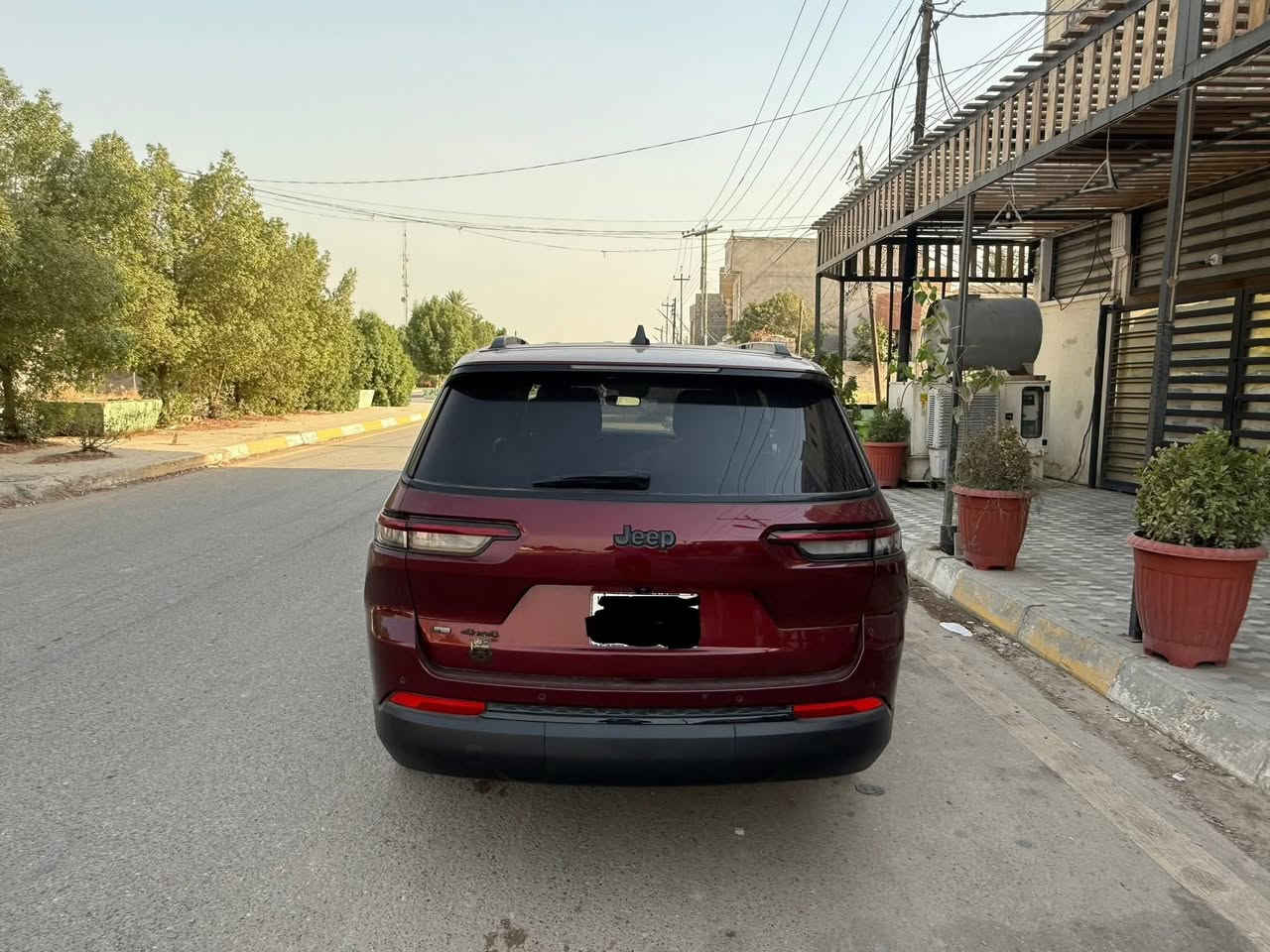 السلام عليكم 
للبيع جيب2022 رقم بغداد جديد
بلاك توب 
محرك 6/3600 فور ويل 
7راكب vip 
بصمات تشغيل وابواب لمس 
سايد بريك بصمه
باب خلفي كهرباء 
كشنات جلد +كهرباء +تدفئه 
كشنات خلفيه منفصل vip
تبريد ٣ قطع 
تحكم تبريد خلفي 
رادار امامي خلفي 
رادار جانبي نقطه عمياء 
حساسات خلفيه 
اشاير بالمرايات 
هيترات مري جانبيه 
لدات امامي خلفي 
لايتات زنون بلادي 
ويل كب 20 اسود بلادي 
سياره بلاك توب شباك واطارات ويل كب كتابات مرايات الكل يجي لون اسود بلادي من الشركه 
صور الحادث بالمنشور 
بس نص الجالملغ الباقي كفاله 
الستفسار هذا رقمي ***********
