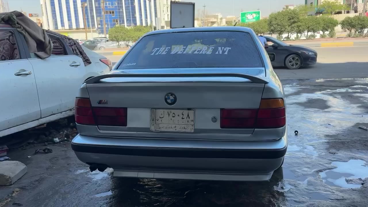 بي ام ٥٢٥
بي ام ٥٢٥ تك فانوص وارد يابان تخم تاير حداده كشنات كهرباء فتحه سقف رقم بغداد صاحبها بلبصره  السعر ٤٠ 
***********
