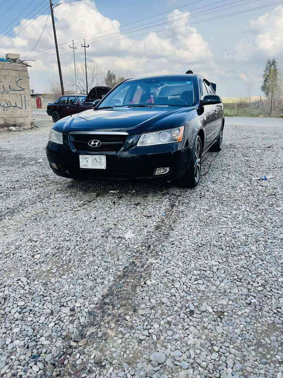 يوجد غسل كافه انواع السيارات كبيره وصغيره قريه الرزاقيه قرب مفرق الجسر ***********
