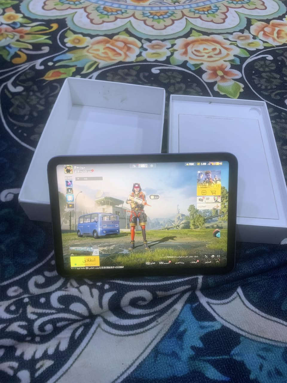 ايباد مني ٦ 
ذاكره ٢٥٦ 
بطاريه ٩٥ 
بي بس فطر بسيط بل شاشه 
مامأثر ولا مبين اله تركز 
للمراوس شعندك ايفون نزل 
***********
