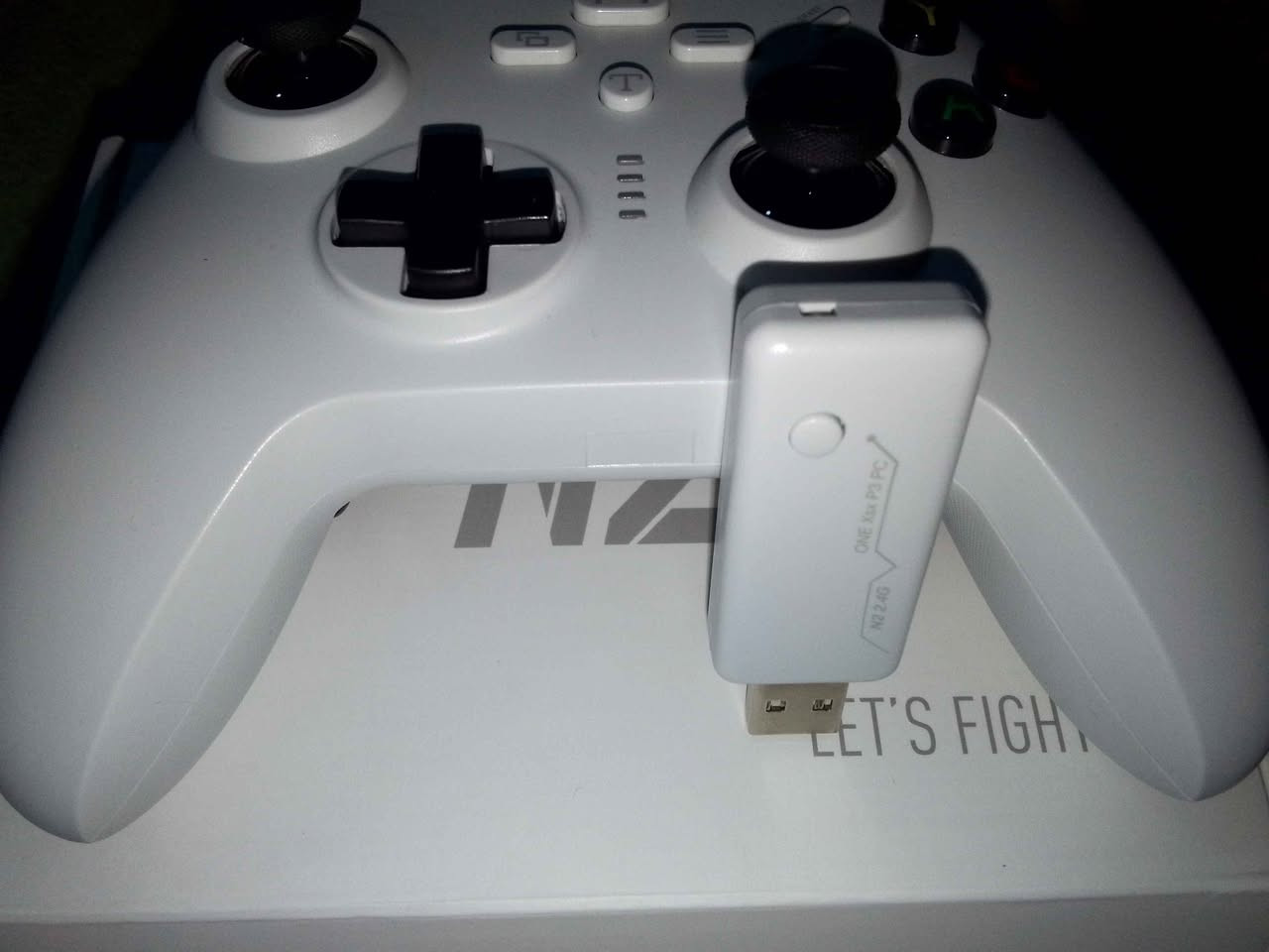 جويستك شحن تعمل على جميع الاجهزة ...
... تعمل على .... سوني 3 .. اكسبوكس ون فات .. اكسبوكس ون S .. اكسبوكس ون X .. اكسبوكس S و X اجهزة لابتوب وكمبيوتر ... تحتوي على شفتات اضافية خلفية ...
 يوجد معها مرفقات وصلة usb تشبه الفلاشة فيها انارة وزر للتعريف  .. كيبل شحن ..
ملاحظة .. شحن الجويستك يدوم لعدة ساعات طويلة والجويستك في وسط واجهتها تحتوي على انارة لمعرفة وقت انتهاء واكتمال الشحن .. كما انها حويستك عملية فعليا .. وكير التحكم ميكانيكي اي وداعا لعطلات الكير كنا يمكن تبديل بكارية شحنها لو انتهى نهائيا بعد سنوات من اللعب .. 
السعر فقط 45 الف مكاني دهوك سوق دهوك . دهوك, العراق


**إذا كنت صاحب هذا الإعلان وتريد حذفه لأي سبب، رجاءا أرسل رسالة إلى الدعم الفني**