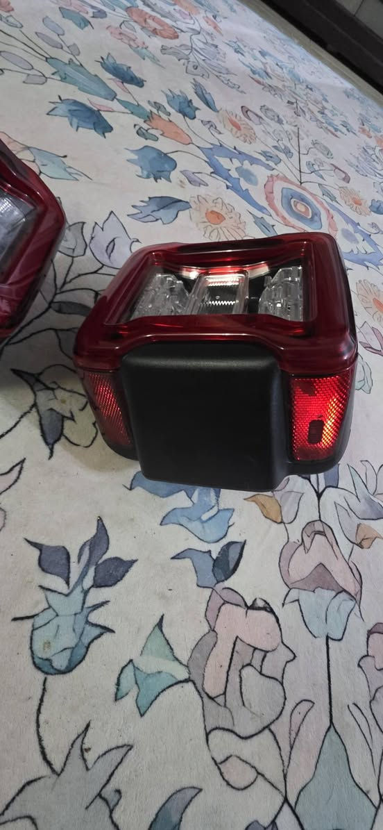 بگ لايت جيب امريكي اصلي اخو الجديد للبيع مكاني البصره يوجد توصيل لجميع المحافظات
***********
