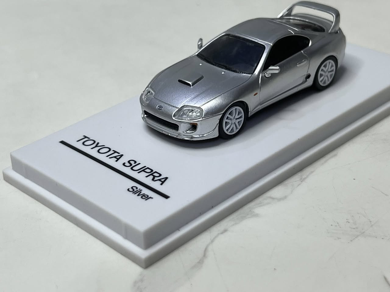 1/64 

سوبرا Mk 4


**إذا كنت صاحب هذا الإعلان وتريد حذفه لأي سبب، رجاءا أرسل رسالة إلى الدعم الفني**