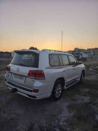 ________________السلاك عليكم_______________________________ لاندكروز ف...