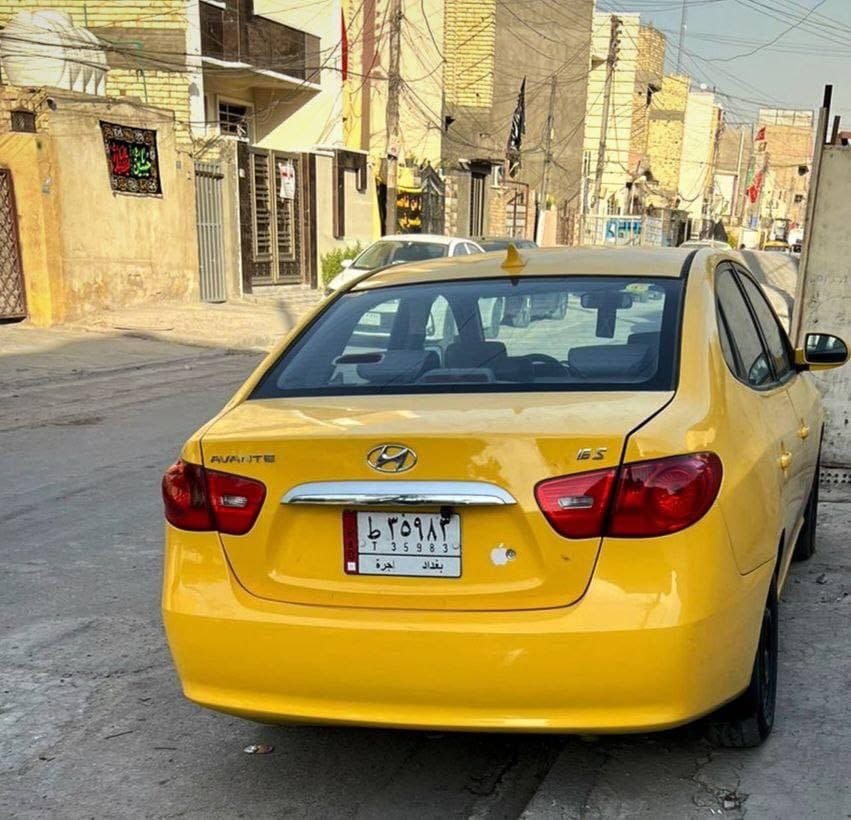 السلام عليكم
النترا 2009 رقم بغداد سنوية جديدة باسمي لل2030
حادثة حوض من جوة فقط جاملغات قبق جنطة بلادي 
كير مكينة تبريد كفالة كهربائيات كاملة 
مبدل بيه جاملغات امامية بسبب الخياس بدون اي ضربة 
للبيع فقط مكاني حي اور السعر 88 بيه مجال بسيط
***********
