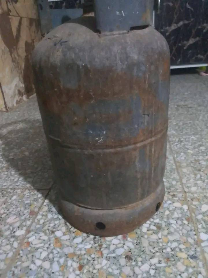 غراض للبيع اسعار مناسبه مستعجله


**إذا كنت صاحب هذا الإعلان وتريد حذفه لأي سبب، رجاءا أرسل رسالة إلى الدعم الفني**