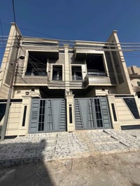 07715520660  07508609210