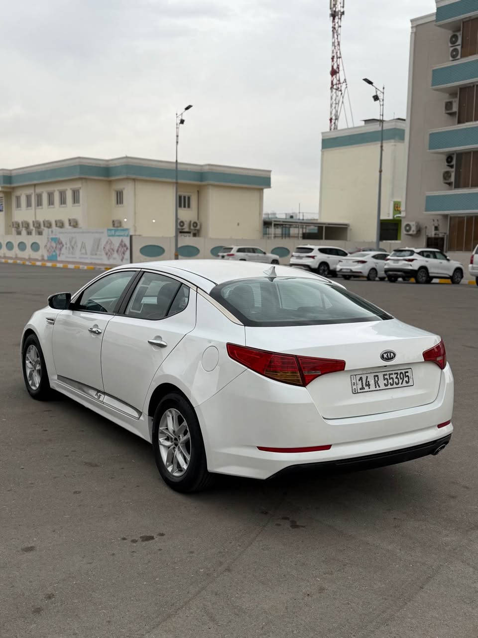 السلام عليكم k5 مديل 2011وارد كوري بسمي بيها فقط قطعتين صبغ من كوريا والباقي كفاله
السياره جاهزه كير مكينه حداده تخم تاير تبريد تدفئه السياره بسمي حصرآ 
للاستفسار *********** البصرة, العراق
