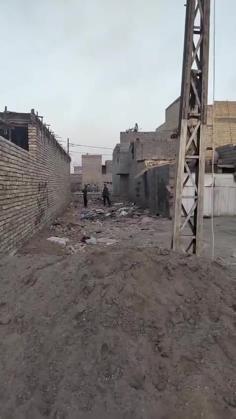 قطعه ارض 125 البيع سبع قصور شارع ابو علي قرب جامع الحمزة السعر 20وبيها مجال ***********

