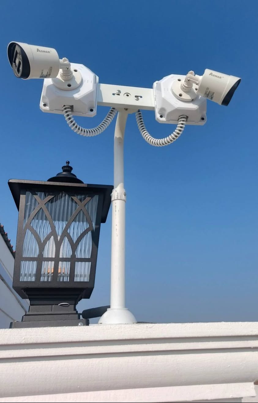 يتوفر كادر هندسي مختص بتنصيب وصيانة كاميرات المراقبة
تجهيز /عمل /صيانة
كشف مجاني 
تنفيذ بدقة واحتراف 
بيتك شغلك شركتك ويانه بأمان اتصل وخلي كشف موقعك مجاني 🚶 *********** مهندس ليث
