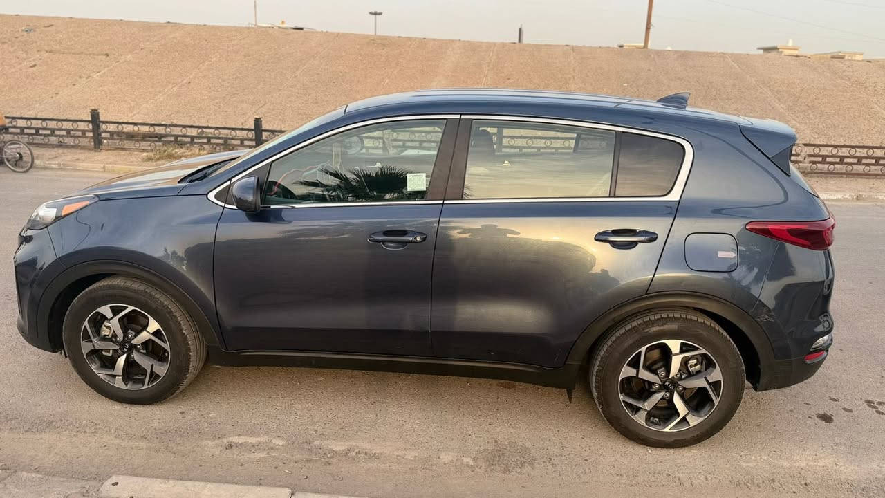 السلام عليكم سبورتج ٢٢ وارد امريكي مكفوله السياره برغي ممفتوح بيهه موجوده بالعماره للاستفسار الاتصال
***********
