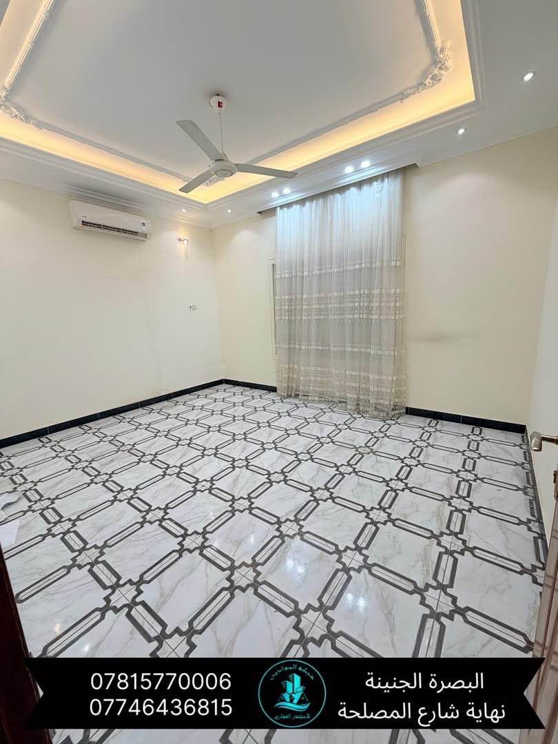🔶(بيت للايجار)🏡✅ // طابق واحد  //

🔹(المساحة (320) متر //بناء حديث //

🔸(يحتوي البيت على / غرفتين منام / صاله / ديوانيه / مطبخ حار بارد / صحيات عدد ثلاثه / كراج / حديقه / مناور / وكذلك من ضمن البيت يحتوي على / سبالت عدد خمسه / تخم قنفات / كامرات مراقبه / كاونتر ومطبخ كامل 

✔️✔️ الموقع الجبيله قرب السوق الاصفر //يقع البيت على شارع عرضه (15) متر//

   // سعر الاجار (مليونين ) قابل للتفاوض// يصلح لعائله سكن / او مكتب او شركه //

🔻(عنوان شركة الجوادين للاستثمار العقاري )
 ( /الجنينه /نهاية /شارع المصلحه / قرب سوق الجبيلة ) 

//لطلب والاستفسار الاتصال على الارقام لتالي//

واتساب +اتصال ***********
واتساب + اتصال *********** البصرة, العراق
