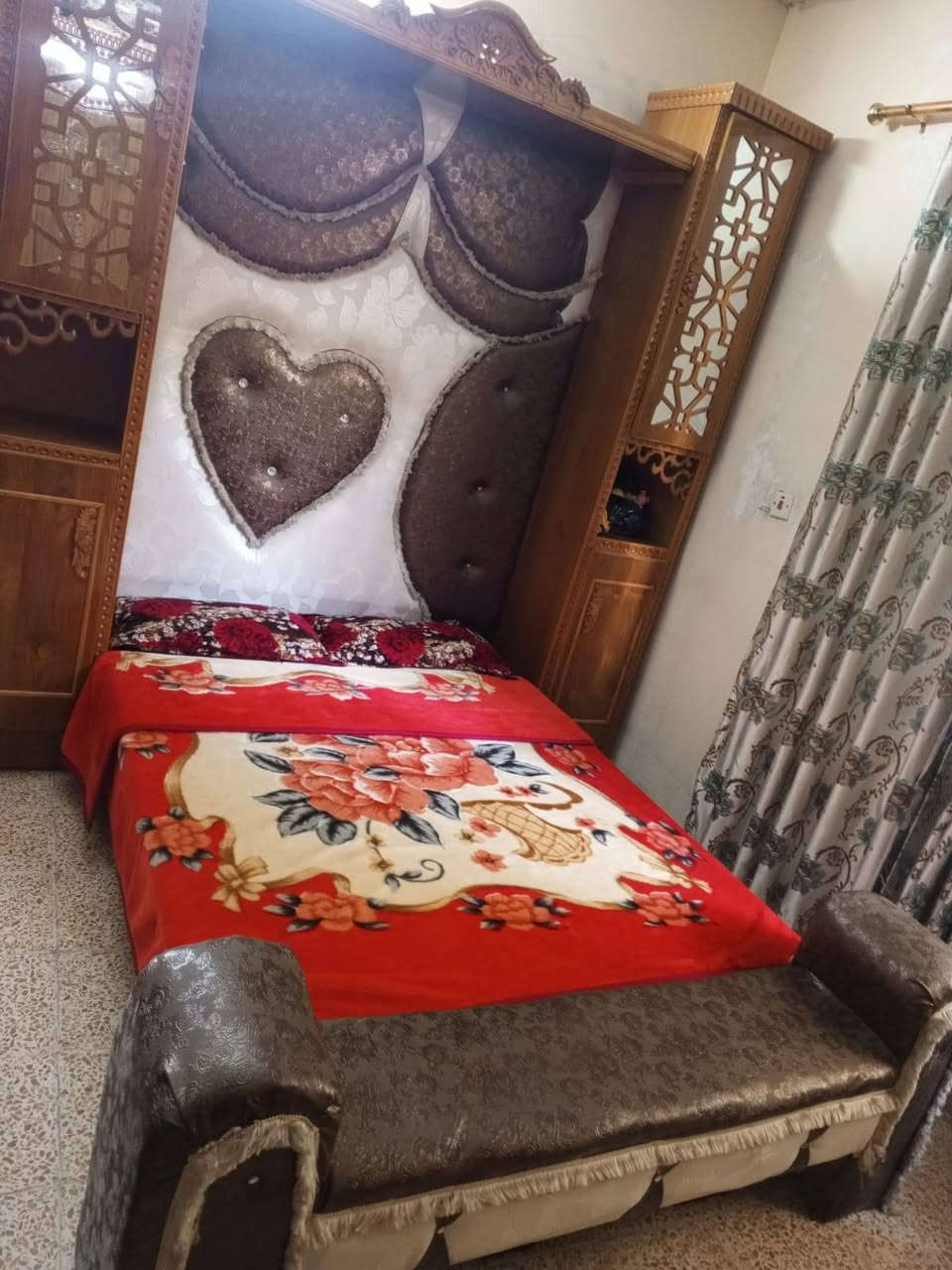 غرفه نوم للبيع السعر / مليون وربع 

مكاني موصل الجانب الأيمن 

رجاءً بدون احراج اذا عجبتك الغرفه وشراي اتصل مو شراي لا تتصل

للتواصل الاتصال على الرقم  أو مراسله الخاص 

***********
