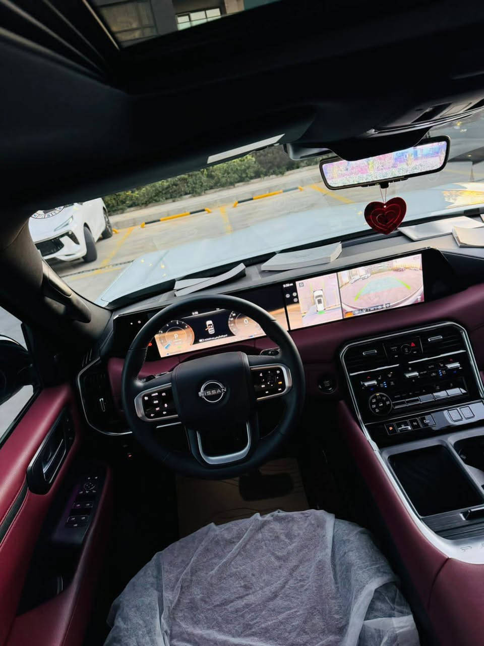 نيسان باترول 2025 بلاتينيوم توين توربو سقف أسود
قطعت فقط 30 ألف كم حقيقي وعلى فحص الشركة…
مواصفات بلاتينيوم فل كامل سقف أسود داخل أحمر
كتاب زجاج مظلل مروري موجود
كل الأغراض دعامة بشرط
بلا صبغ ولا حوادث السيارة لوك لوك
وعلى فحص الشركة ونموذج من الجمال..
المواصفات بلاتينيوم فل جك وسقف أسود:
( بانوراما، داتاشو، جك عالي وواطي دبل،
بصمة، ثلاجة، صندوق شفت،
شاشة آيباد، شغال،
مقاعد جلد داخل أحمر تبريد وتسخين،
مقاعد خزن وميموري، كاميرا 360،
شاشة كاملة، رادار أمامي وخلفي ورادار جانبي،
حساسات أمامي وخلفي ومواصفات أخرى كثيرة )

🟦 السعر  _ الطلب في التعليقات سيأتي إليك مباشرة 
                  فقط على الصفحة مو على كروب

الجير والمكينة بشرط شهر لم تُفتح
لا صوت ولا دخان ولا بخار بشرط
لا يوجد أي خلل

رقم المالك:
موبايل / ***********
