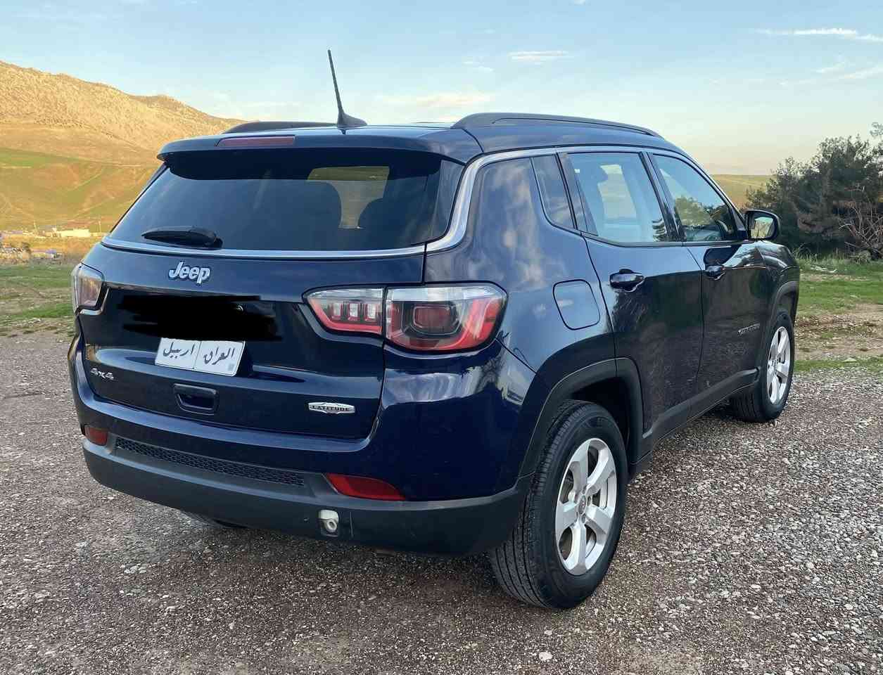 جيب كومباس موديل2018 جاملخ و بوند صبغ بدون دواخل 
فول مواصفات بدون سلایت
جێب کومپاس مودیل ٢٠١٨ چاملخ وبولند سبوغ بێ داخلی
فول مواسەفات بێ سلایت
موبایل***********
