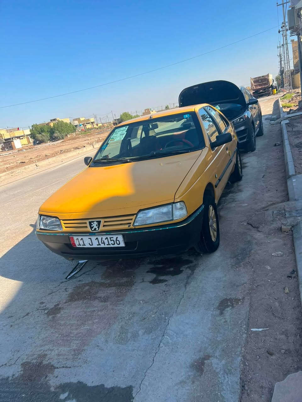سلام عليكم 
بيجو روى موديل 2008 دواخل ع بلاد جدد كير مكينه حداديه جدد تبريد ثلج ❄️
بيها طخات قليله ممبينه كلش هزه جديده رقام نكليزي سعر 26 بيها مجال كلش قليل لشراي مكاني واسط كوت شراي يتصل ***********
