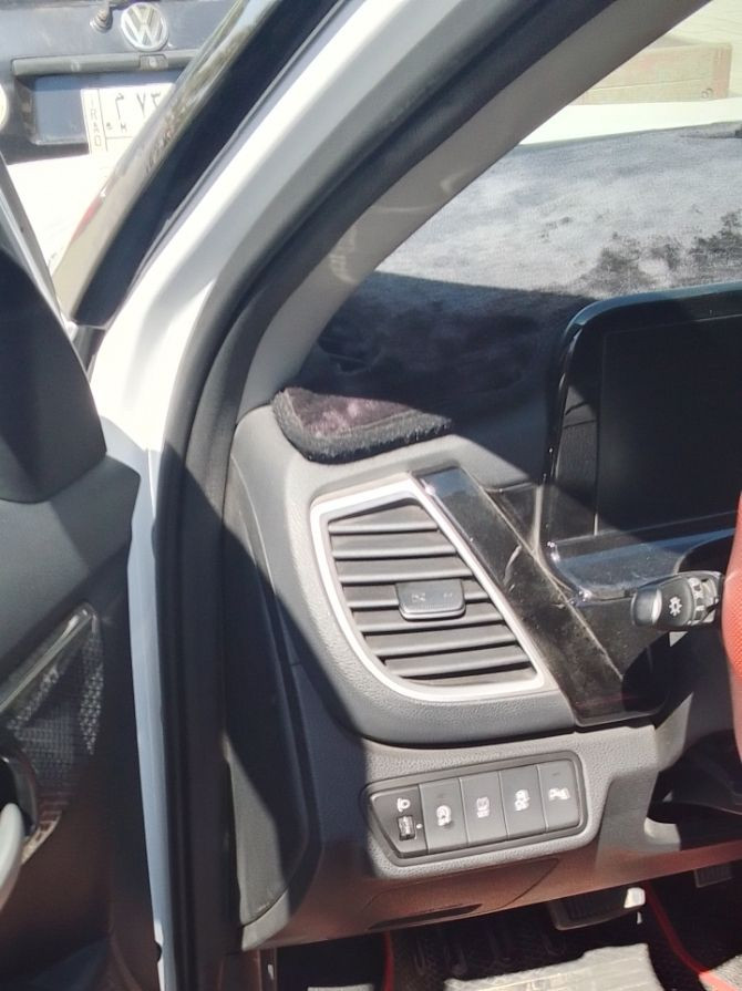 السلام عليكم للبيع
كيا سيلتوس خليجي 
ابيض صدفي
كفالة عامة بأسمي
ماشية 8000
محرك 1500 دبل نوزل
حساسات أمامي خلفي 
كامرة دوارة 
 بغداد السعر 178 ورقة  
للاتصال ***********
