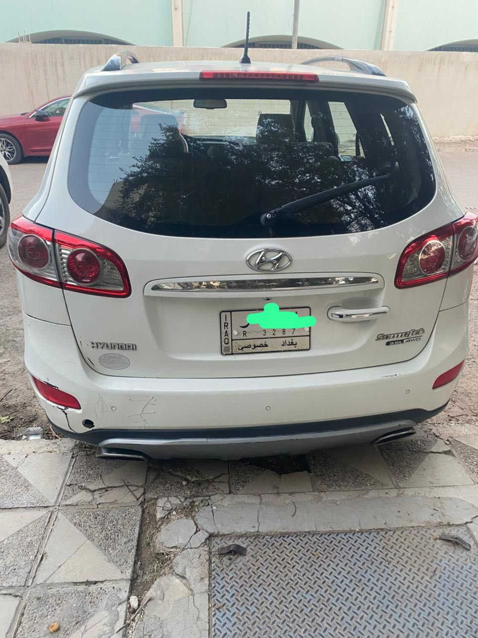 سنتافي خليجي موديل ٢١٢ ماشية ٢٢٩ الف  فول مواصفات ٦ سلندر  نظيفة ممفتوحة المكينة ولا الگير نظيفة رقم بغداد بيها صبغ بالأماكن الي مأشر عليها بالصورة 
السعر ١٥٨ ورقة 
الشراي الجاد بيها مجال مكاني بغداد الكرادة 
التواصل فقط عل رقم / ***********
