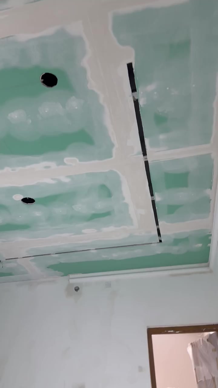 سلام عليكم. كادر متفرع. شغل دوحة والا.  اهمً شي يكون التزام مواعد العمل.  نظافة العمل تعمل كافت تصاميم.  هندسية.    بسعر كلش مناسب.  ماعليك ترك رسالة. الباقي علينة.   ‭0770 909 9647‬
