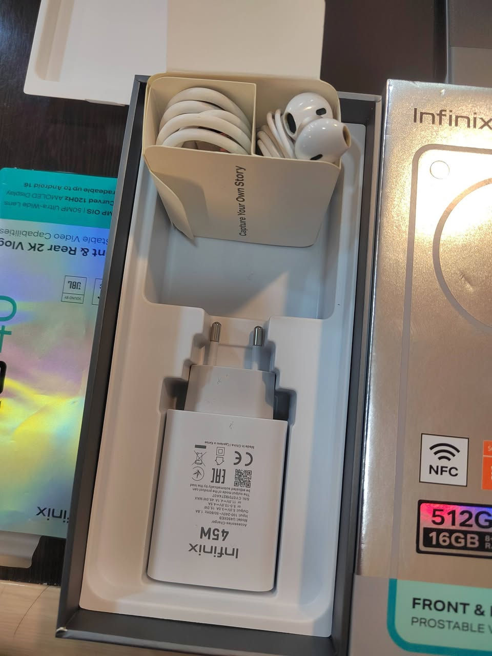 السلام عليكم جهاز زيرو 40  ذاكره 512 رام 16 8 +8 مستخدم يومين شرط بعده اخو الجديد غراض كامله  كارتون سماعات شاحنه كله كامله   الجهاز شرط السعر 275 الف مكاني جانب الأيمن حي 17 تموز ***********
***********
