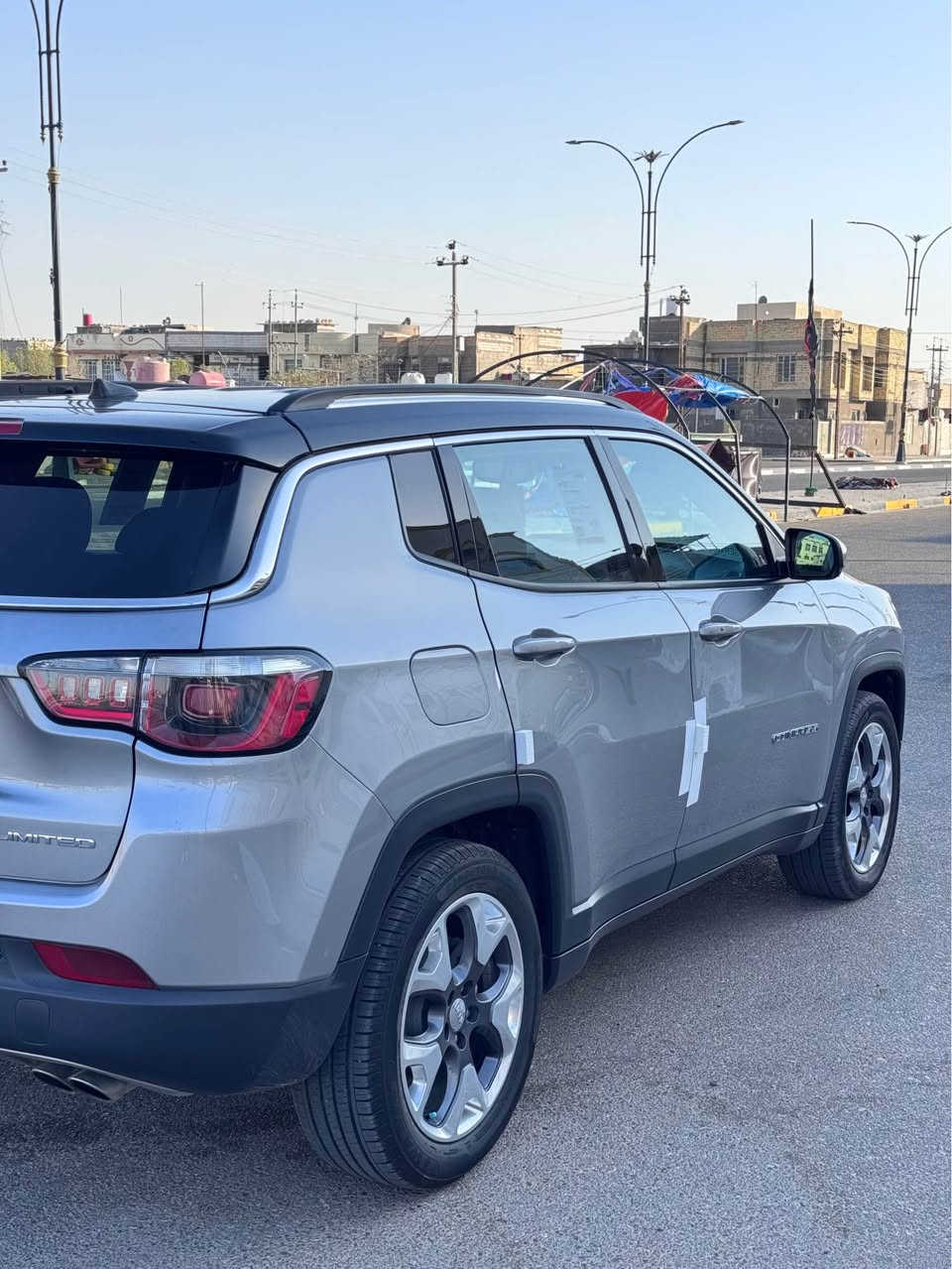 يالله جيب كومباس مديل 20 اربيل سنوية بيها سنه ونص مكفولة حادث فقط دعامية اماميه بدون شواصي راديترات كلها بلاد باقي مكفول مكينه كير حداده تبريد تايرات مكفولات كفاله عامة جاهزه من كلشي ماشيه 85 حقيقي مواصفات لمتدد فول عدا الفتحه جاهزه من كلشي سعر 135 وبيها مجال السونار بالمنشور (***********) البصرة, العراق
