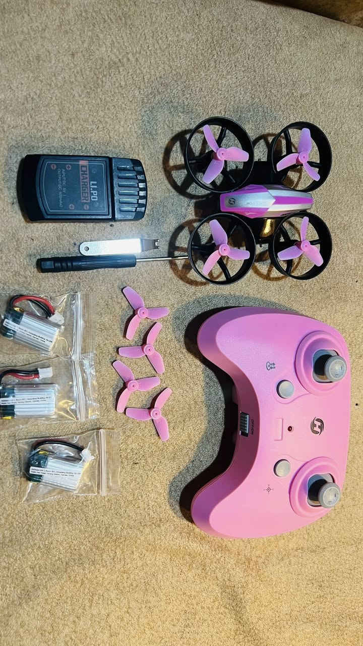 هولي ستون مني بدون كاميرا راقية جدا وياها 3 بطاريات بسعر رخيييص 20 الف على اول تم اخر 3 قطع


**إذا كنت صاحب هذا الإعلان وتريد حذفه لأي سبب، رجاءا أرسل رسالة إلى الدعم الفني**