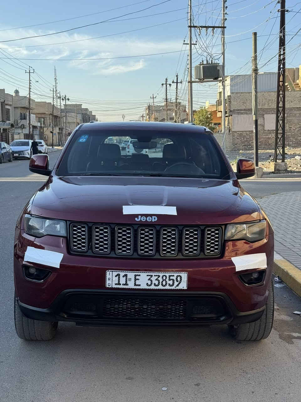 سلام عليكم جيب ٢١ ركاند شيروكي حادثها جملغين وبنيد مكينه ٦ سلندر كير مكينه كفاله رقم بغداد بسمي السعر ١٧٨ مكان بغداد البياع مستعجل  رقم ***********
