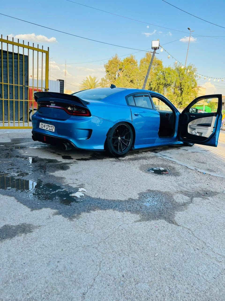 سلام عليكم  أعاده نشر بسب الوعود الكاذبه للبيع أو مراوس 
جارجر GT بلاك توب 6 سلندر موديل 2019. أمريكي 
حادث موضح بلصور ماشيه 78 الف 
السياره بيهه السونار موضح بلصور 
جوبلس/ سقف روز رايز / ستيرن رياضي كروم / دوشمه  رياضي 
سياره بيهه جاملغ مصبوغ وبنيد مبدل 
السعر 205وبيهه مجال قليل 
مكان السياره بغداد  *********** يوجد واتساب
