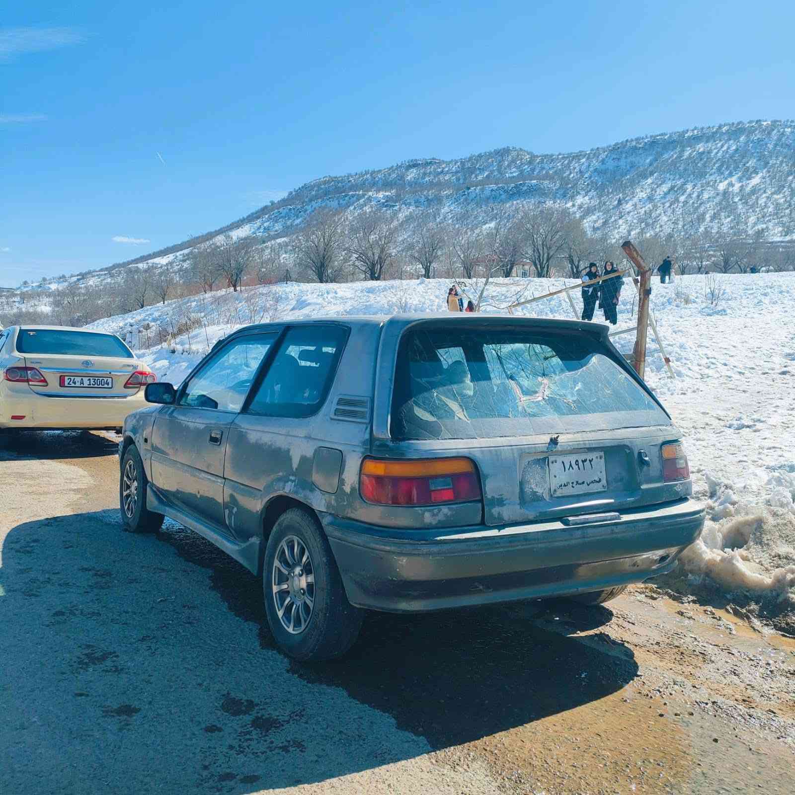 اسلام عليكم كحيلا للبيع
كورلا ١٩٩١

تك باب رياضي

رقم صلاح الدين شرط التحويل

كير ومحرك شرط تواير ويل كب جدد

صدر ٨٠بلميه

سايدي بريك شغال عدادات بس السرعه ما يشتغل 

حماوه ورون وبانزين شغالات

ملاحضه السياره مضلله

السعر ١٤

رقم ***********
