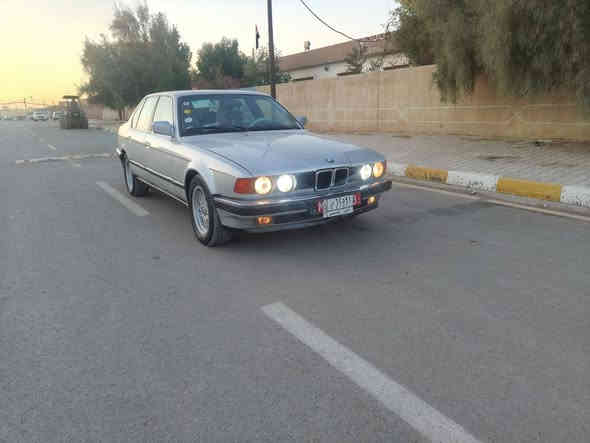 السلام عليكم بي ام حجم 735 موديل 1991 رقم انبار اسمي مشروع وطني سنويه لغايه ال 29 مكينه وكير فيفيتي حاويه  مكفولات سياره جاهزه من تخم تاير جديد حداديه خلفي امامي جدد تبريد ثلج ❄️ كهربايات كلها شغاله سياره مصبوغة عام للجماليه مكفوله من الضربه سياره مكفوله من الكص ونقل الجثه وكافه العيوب الشرعيه سياره جديده معنى الكلمه وجاهزه المكان واسط قضاء الحي السعر 55وبيها مجال
اتصال ***********
***********
