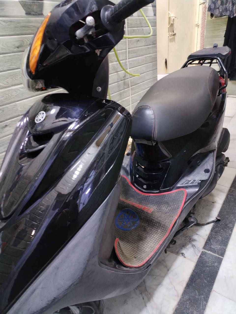 دراجة نارية لكزز ياباني جديد مال رمبه صار ١٥يوم من طالعه من معرض وصل بسمي سعر ١١ورقة مكان كربلاء رقم الجوال *********** كربلاء, العراق
