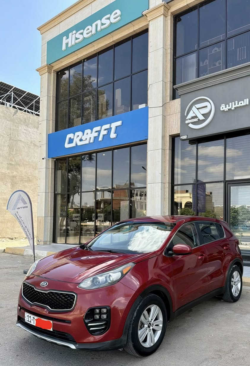 ‏سلام عليكم سبورتج موديل ٢٠١٧ السياره مواصفات تحكم ستيرن رقم بغداد  بسمي كامرا حساسات تخم تاير جديد السياره وارد امريكي رقم الهاتف *********** والسعر جدآمناسب   ١٣٨  بيه مجال جداً بسيط جملغ بيه صبغ وربع البنيد فقط
