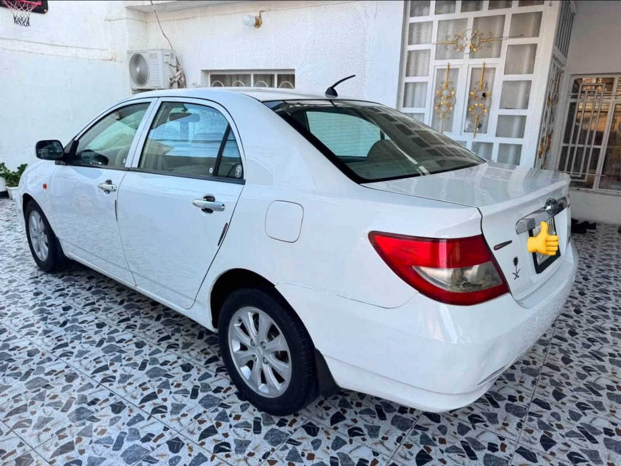 السلام عليكم للبيع فقط بدون مراوس
بي واي دي f3 2012 
رقم انبار سنويه ل28 تحويل مباشر مكفوله من صربه وصبغ محرك كير ياباني بلادي مسبوشي كير اوتو تبريد ثلج فتحة كشن جلد سياره جاهزه مكان السياره بالرمادي
السعر 55 بي مجال 
***********
اعتذر عن المراوس والاقساط
