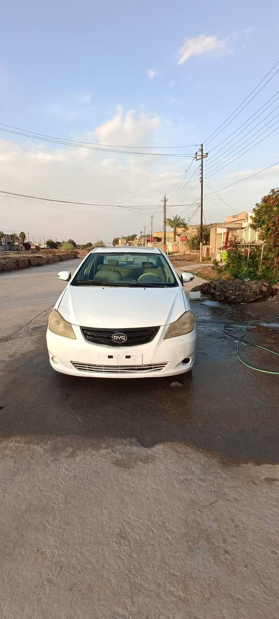 بي واي دي G3 مكينه وگير كورلا السياره متجايه مكينه وگير وحداديه جاهزات وتبريد شغال السياره مال جناي سنويه لل٢٩ وراعيها موجود يمي السعر ٣٣ وبيها مجال بسيط 
رقمي ***********
