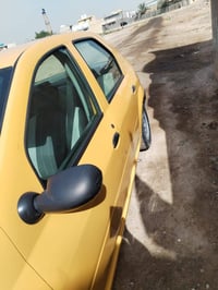 لوجان • تكسي • ٢٠٠٩