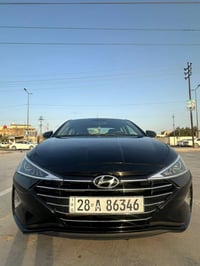 النترا ٢٠١٩ رقم نجف انكليزي بأسمي  حادثها جاملغ امامي جهة السايق وشوية...